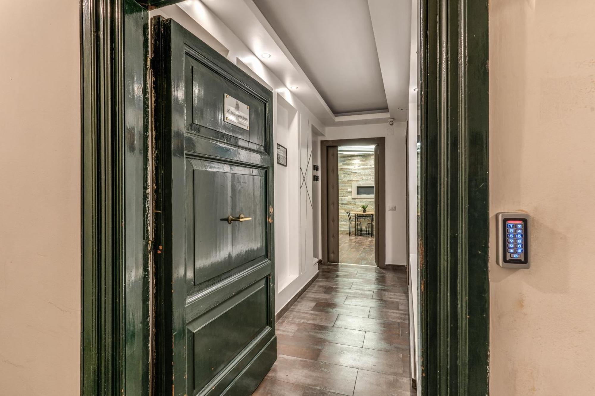 Spagna Boutique Suites Рим Экстерьер фото