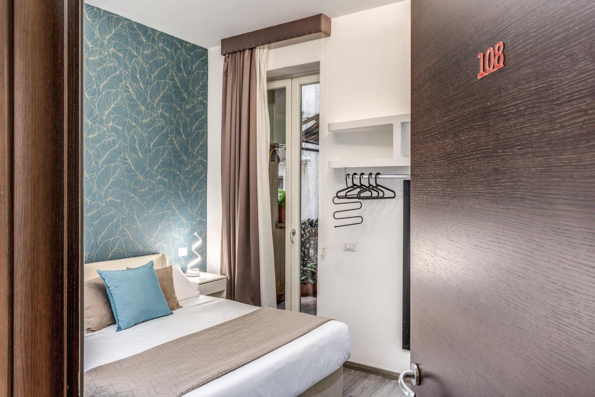 Spagna Boutique Suites Рим Экстерьер фото